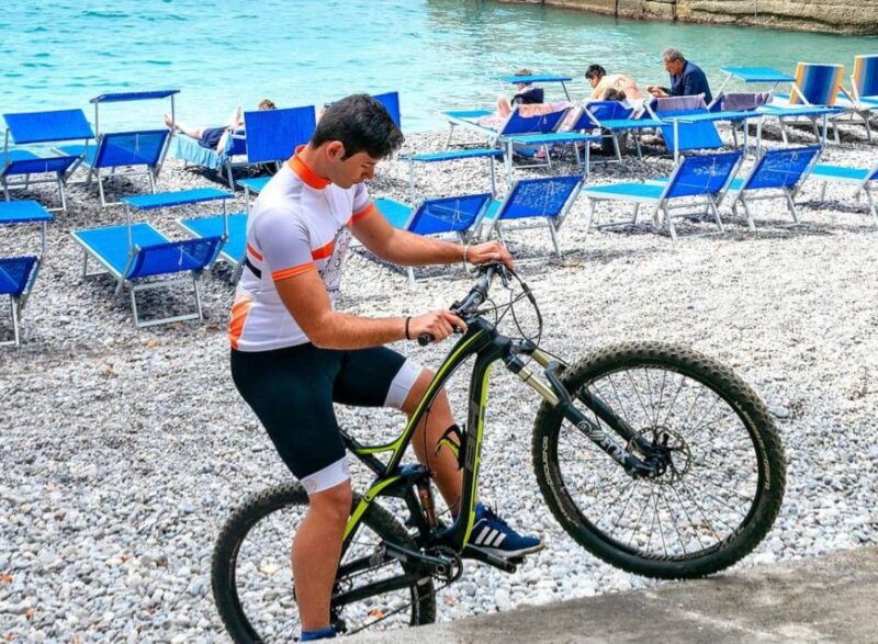 positano-amalfi-coast-sightseeing-bike-tour