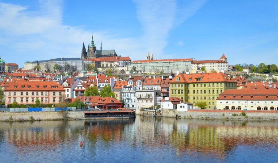 prague-3h-private-tour-of-prague-castle-admission-incl
