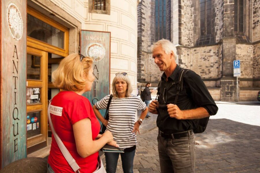 prague-6-hour-city-tour-including-cruise-and-lunch