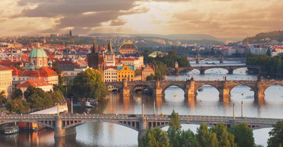 prague-half-day-private-guided-tour-by-car-or-foot