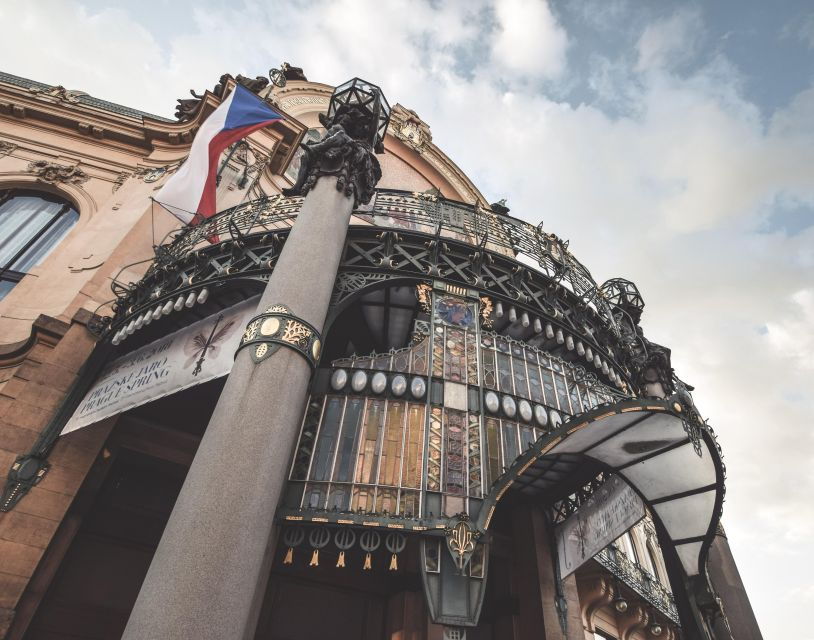 prague-private-prague-art-nouveau-and-cubism-tour