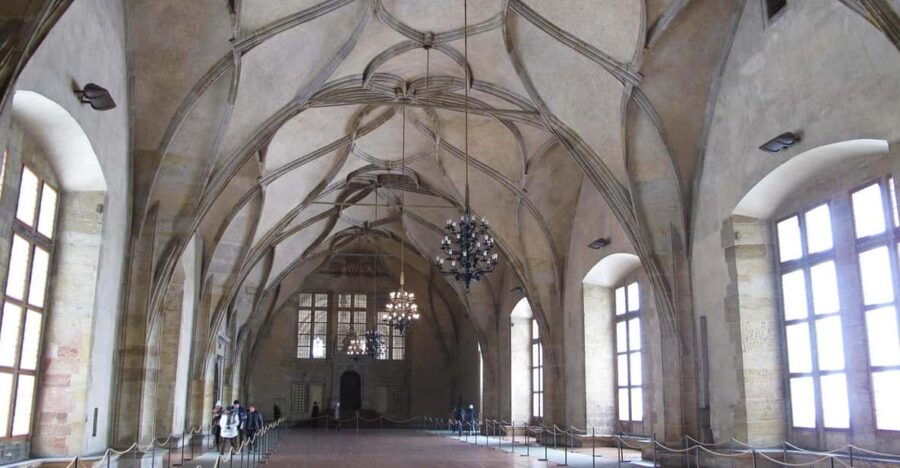 prague-private-tour-of-prague-castle-meet-up-at-hotel