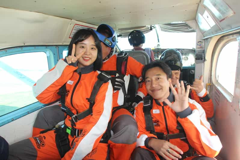 prague-tandem-skydiving-14000ft-over-prague-with-transfers