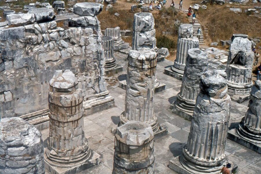 priene-miletus-didyma-tour