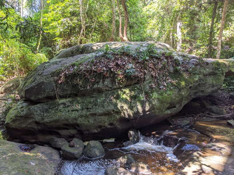 private-bonteay-srei-kbal-spean-and-beng-mealear-tour