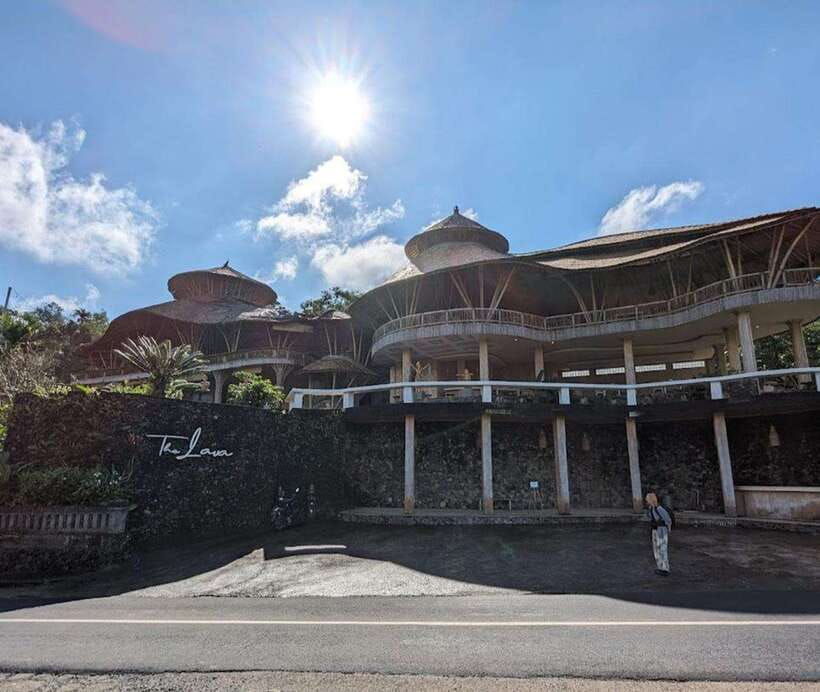 private-daytripjatiluwihpurification-ceremonywaterfalls