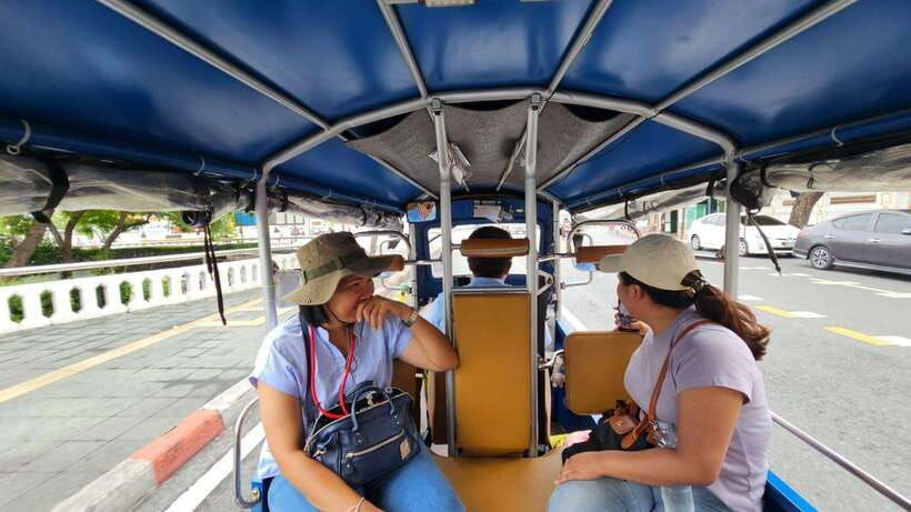 private-electric-tuk-tuk-tour-bangkok-walking-food-tour