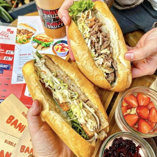 private-hanoi-food-tour-with-train-street