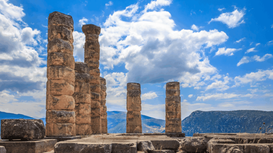 private-luxury-tour-delphi-arachova-and-hosios-loukas
