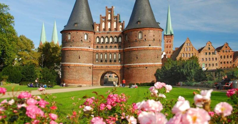 private-tour-of-the-holstentor-museum-and-historic-lubeck