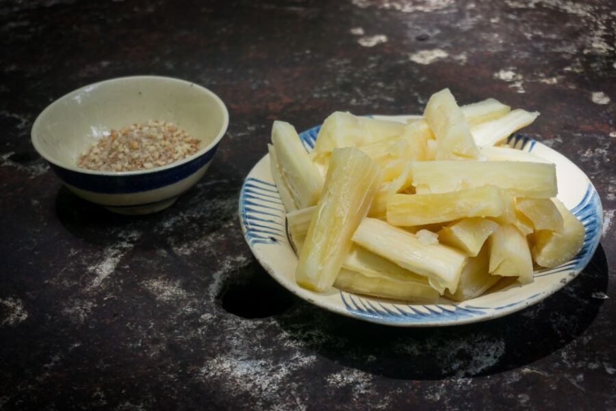 private-tour-to-cao-dai-temple-and-cu-chi-tunnels