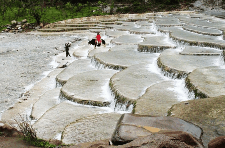private-tour-to-lijiang-jade-dragon-snow-mountain-with-lunch