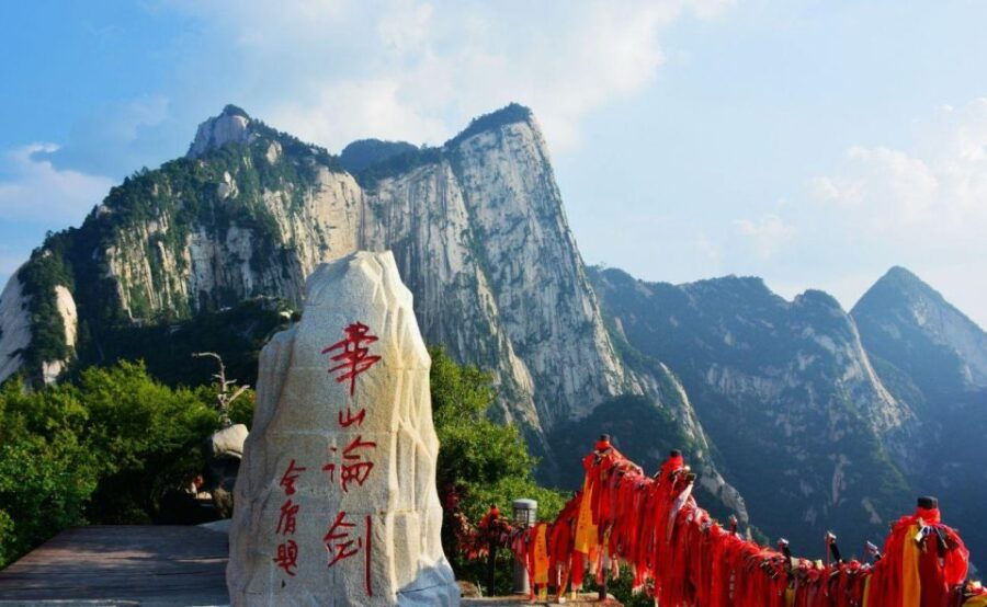 private-xian-mt-huashan-adventure-tour-explore-in-your-own