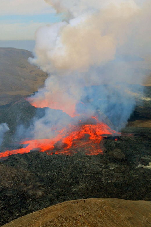 reykjavik-45-minute-volcano-sightseeing-helicopter-tour