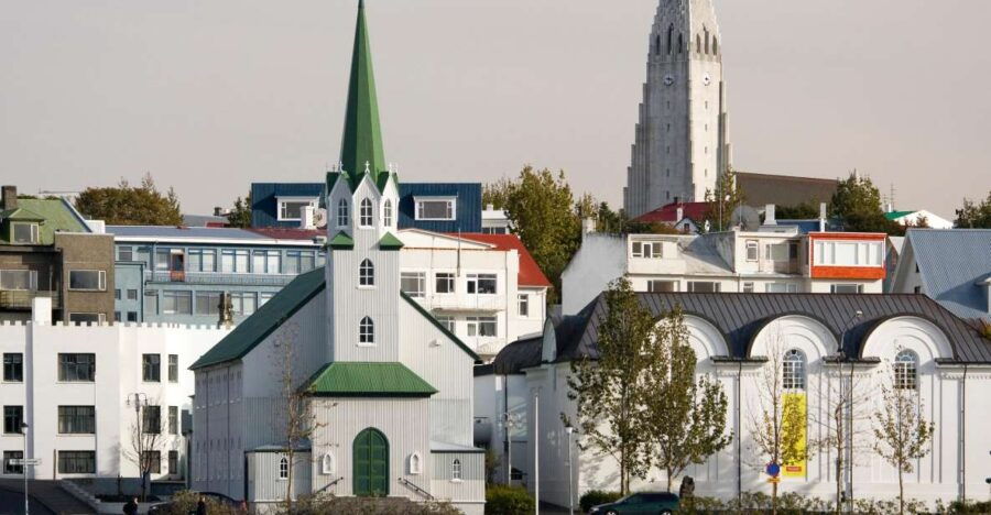 reykjavik-express-walk-with-a-local-in-60-minutes