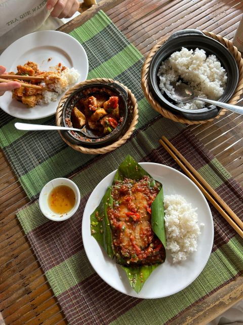 ricepaper-class-at-the-organic-vegetable-village-tra-que