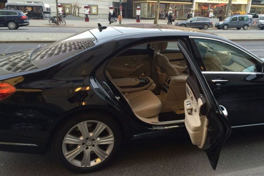 rome-4-hour-city-tour-by-luxury-limousine