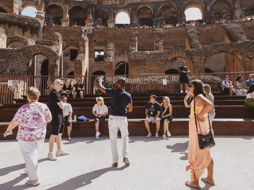 rome-colosseum-arena-and-palatine-hill-small-group-tour