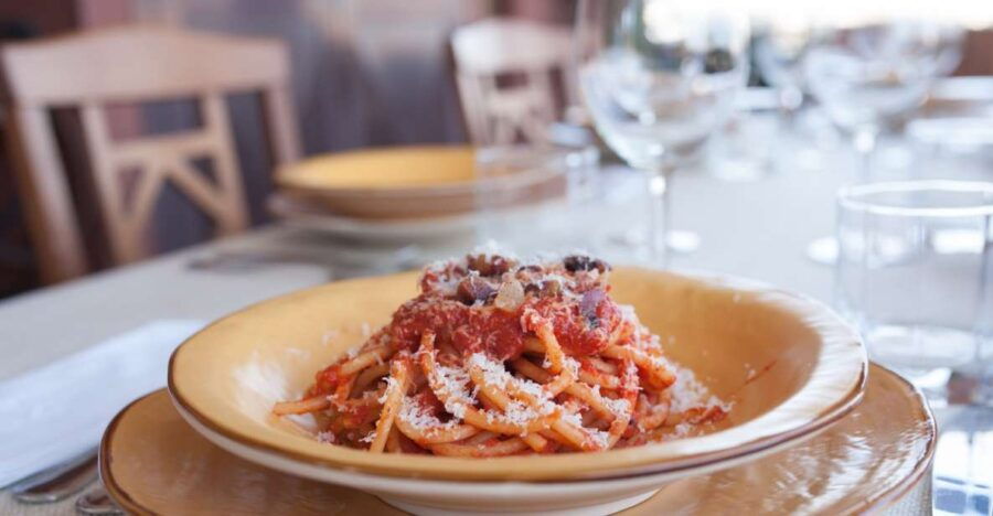 rome-dining-experience-at-a-locals-home