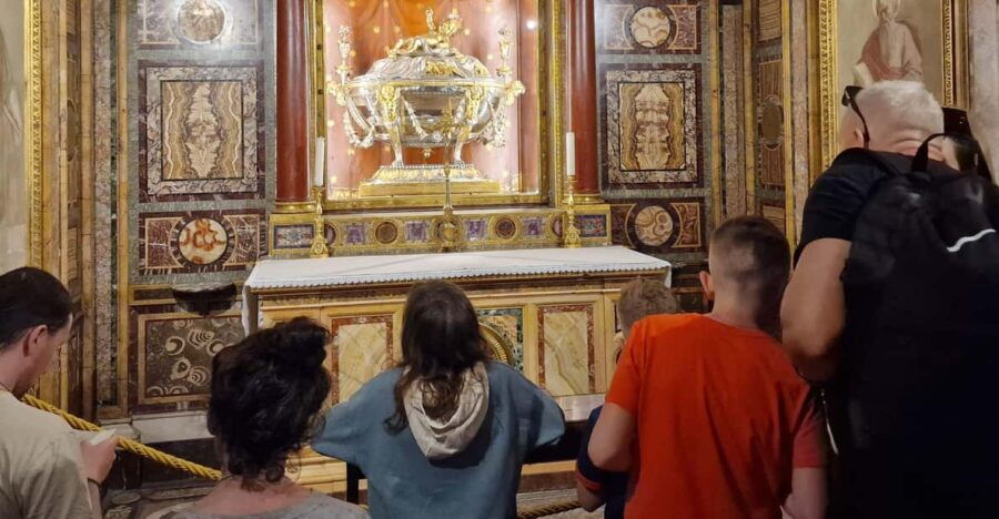 rome-relics-from-the-passion-of-the-christ-walking-tour