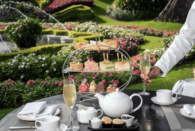 royal-afternoon-tea-at-the-grand-nuwara-eliya-bubbly