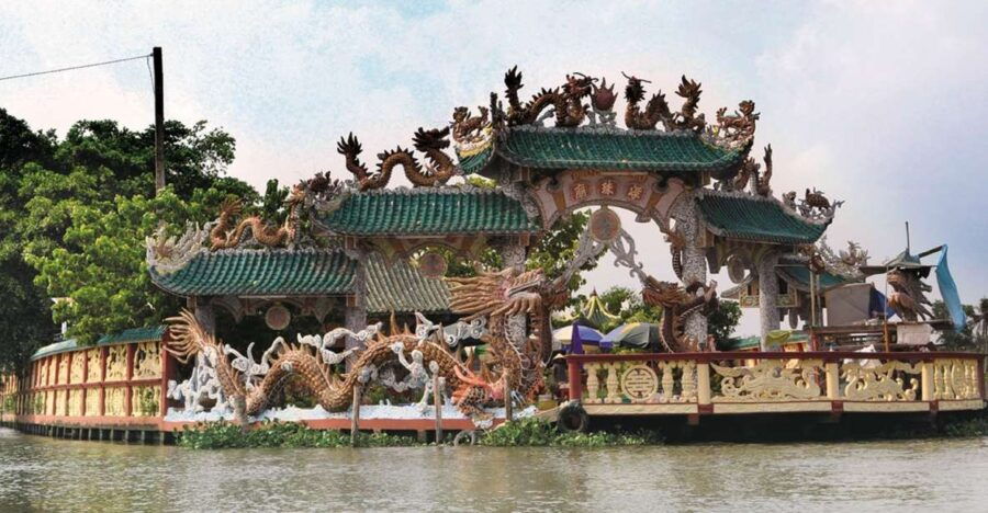 saigon-river-tour-to-dragon-floating-temple-by-speed-boat