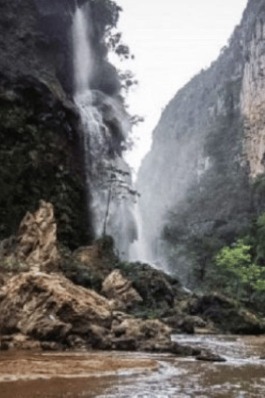 san-cristobal-sima-de-las-cotorras-el-aguacero-waterfalls