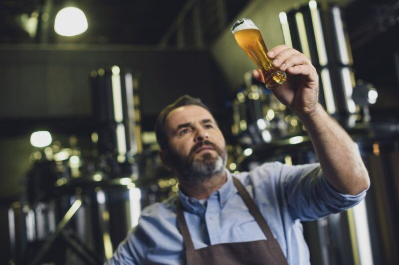 santorini-semi-private-2-breweries-tour-up-to-6-guests