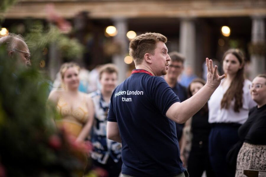 secrets-of-central-london-walking-tour