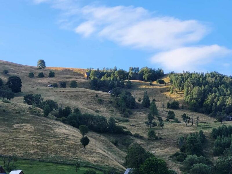sibiu-cindrel-mountains-hike-with-traditional-brunch