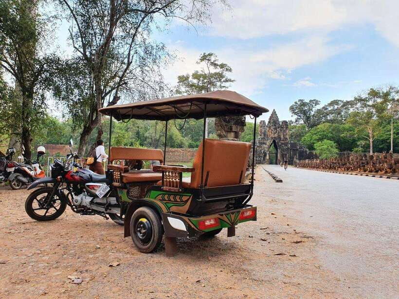 siem-reap-angkor-temples-guided-tuk-tuk-tour