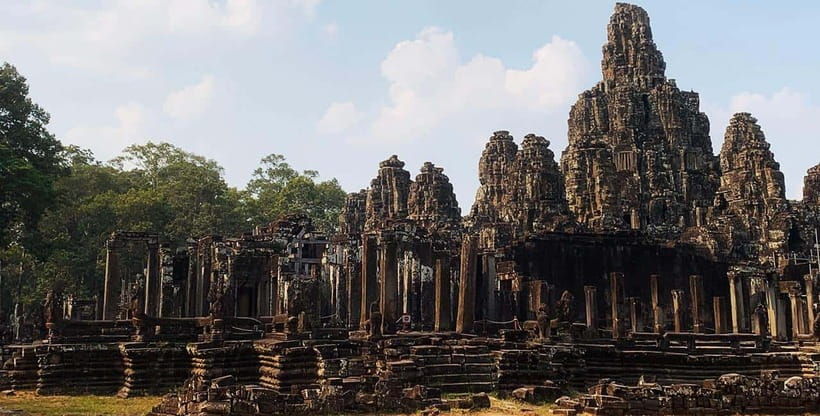 siem-reap-angkor-temples-small-circuit-shared-group-tour