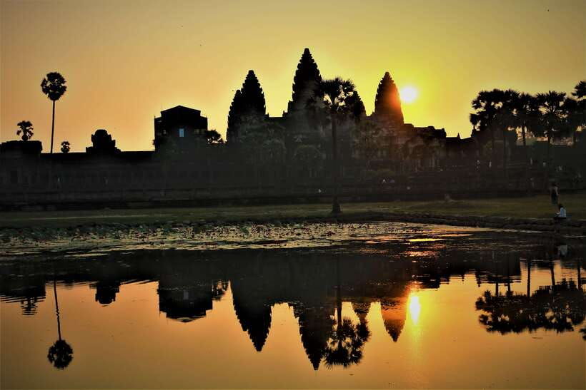 siem-reap-angkor-wat-sunrise-and-best-temples-tour