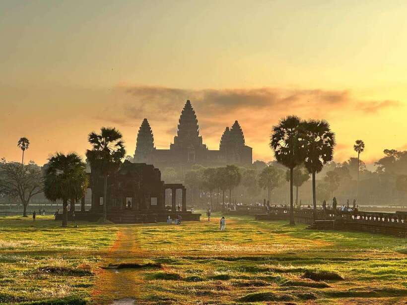 siem-reap-small-group-tour-1-day-at-angkor-with-sunrise
