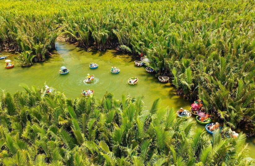 silk-village-making-lantern-and-basket-boat-tour