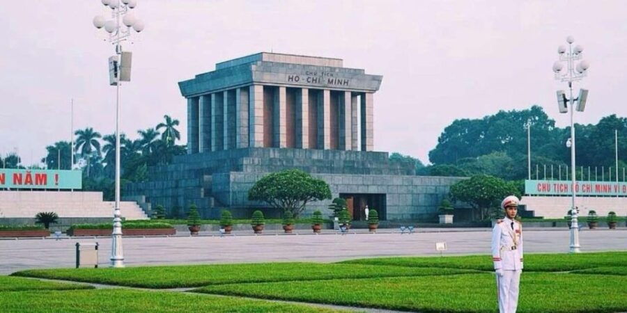 small-group-ha-noi-city-tour-1-day-old-quarter-cyclo