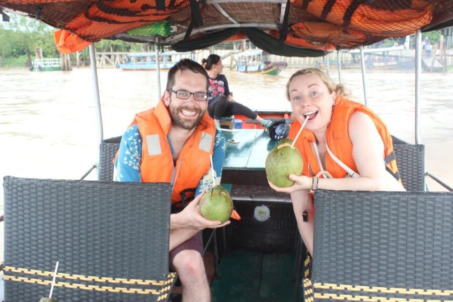 small-group-tour-to-mekong-delta-1-day-maximum-12pax