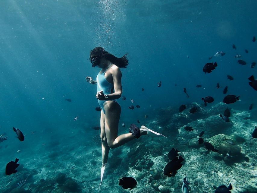 snorkeling-at-blue-lagoon-tanjung-jepun-and-waterfall