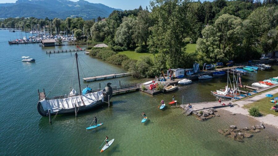 stand-up-paddling-at-lake-chiemsee