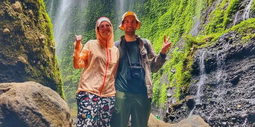 start-surabaya-mount-bromo-sunrise-madakaripura-waterfall