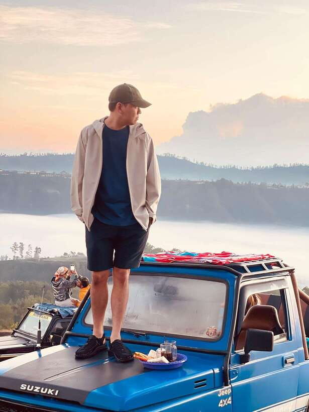 sukawana-jeep-sunrise-black-lava-tour