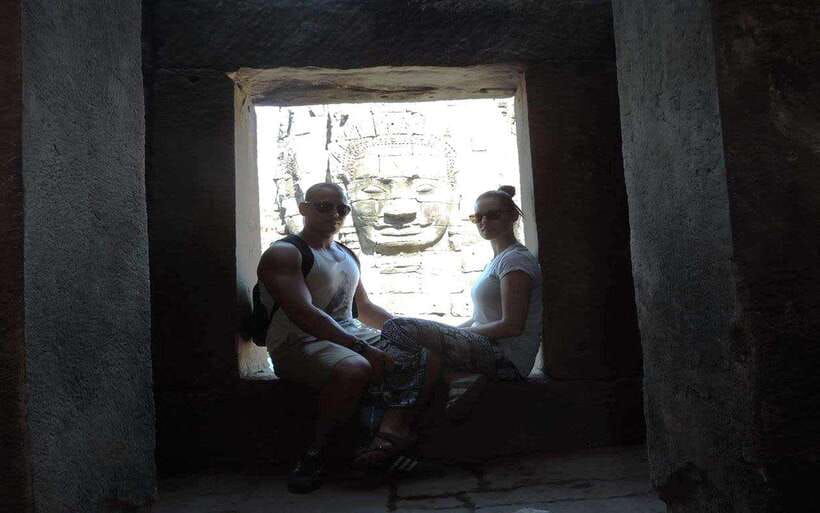 sunrise-at-angkor-wat-and-full-day-with-fascinating-temples