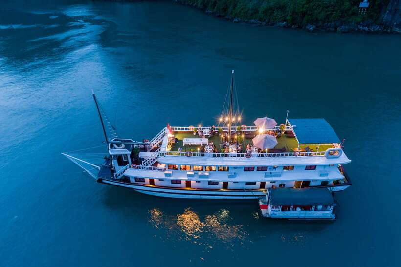 swan-cruises-bai-tu-long-bay-3-day-2-nights