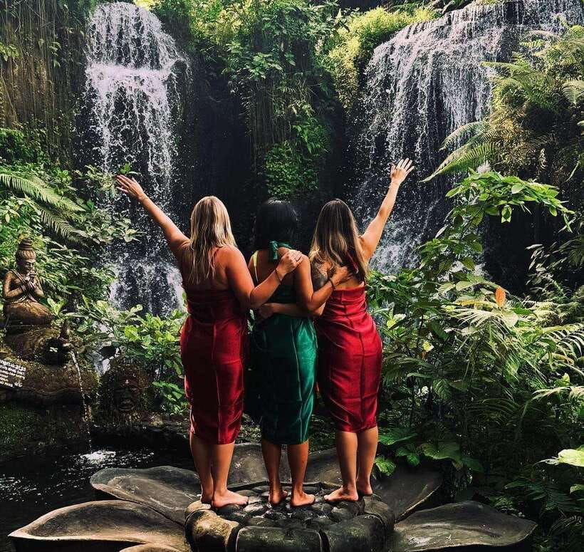 taman-beji-griya-waterfall-holy-bathing-soul-retreat-ritual