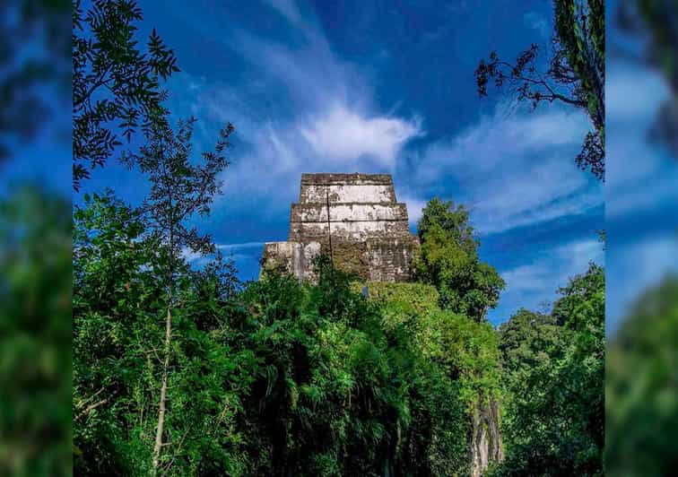 tepoztlan-lava-tunnel-hike-tour