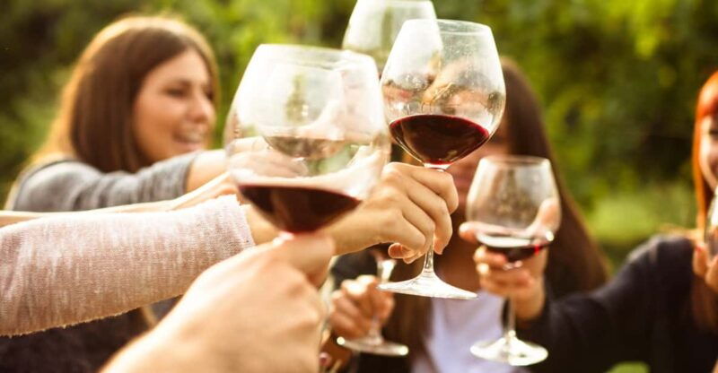 thessaloniki-day-trip-to-petralona-caveafytos-wine-tasting