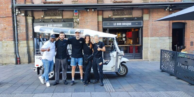 toulouse-electric-tuk-tuk-tour-with-photo-stops-and-audio
