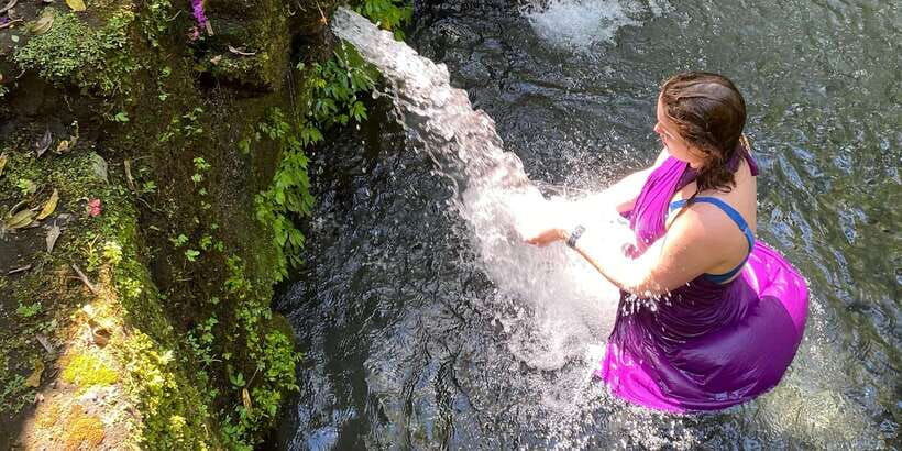 traditional-balinese-healing-and-water-purification