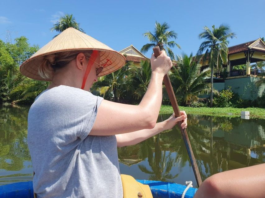 tranquil-basket-boat-ride-at-water-coconut-forest