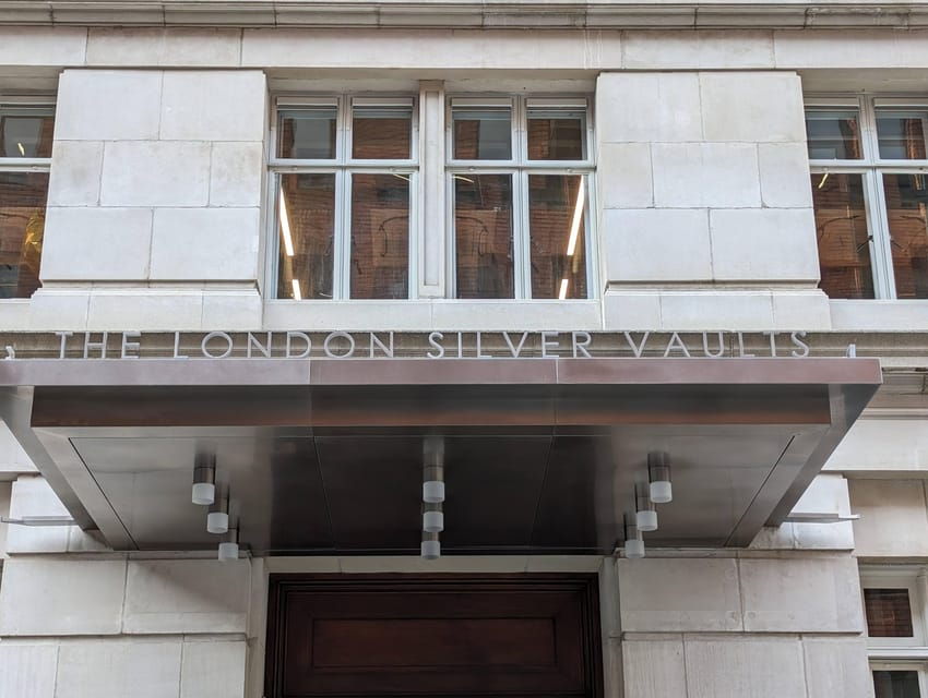 turmoil-templars-oliver-twist-londons-squalor-splendor